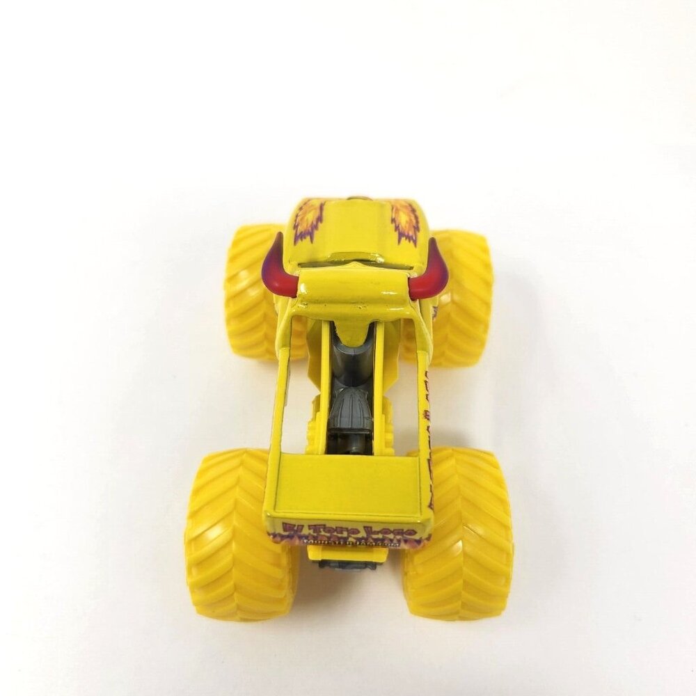 Monster Jam El Toro Loco Monster Truck 1:64 2024 Series 29 Vs (bt1) - Picture 5 of 7